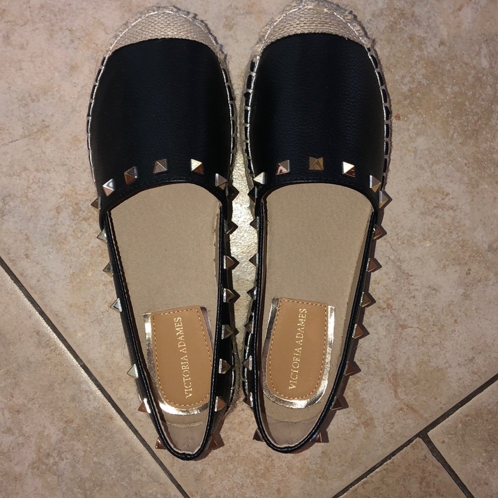 Espadrille flats